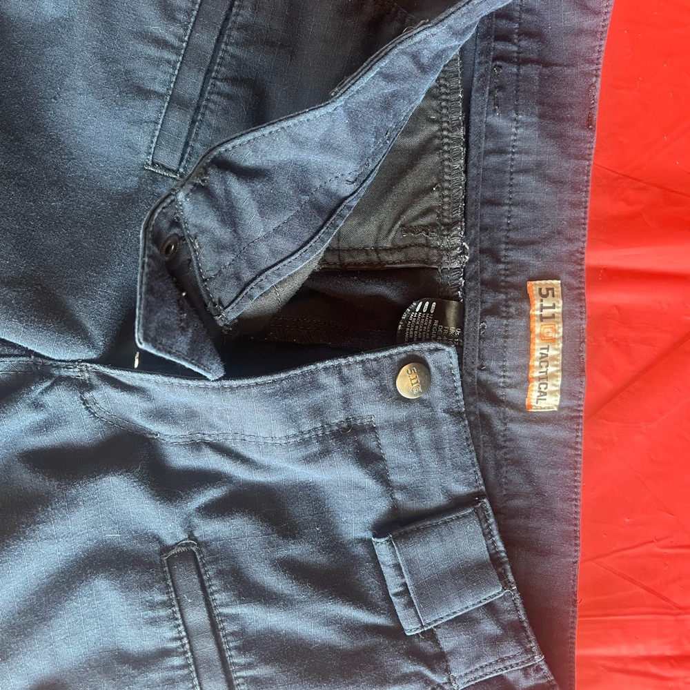 5.11 Tactical Pants Womens Size 12 Regular Navy Utility Cargo Work Outdoor - Picture 4 of 10